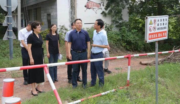 全力以赴做好防汛減災工作，保障人民群眾生命財產(chǎn)安全